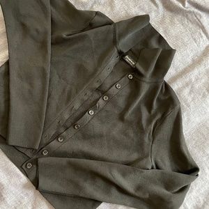 Black long sleeved button up crop top